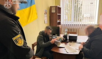 Благодійнику на Хмельниччині загрожує в’язниця, бо міг украсти понад мільйон гривень пожертв на ЗСУ