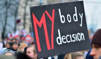 У Польщі оштрафували лікарню, в якій відмовили пацієнтці у перериванні вагітності