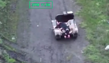 На Лиманському напрямку військові евакуавали жінку із “сірої зони” за допомогою наземного робота