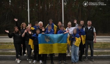 Меланія Трамп сприяла поверненню українських дітей з підконтрольних РФ територій: ще семеро підлітків воззʼєднаються з родинами