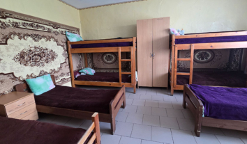 Брак приватності та персоналу: висновки Єврокомітету із запобігання катуванням про умови у психлікарнях та інтернатах України