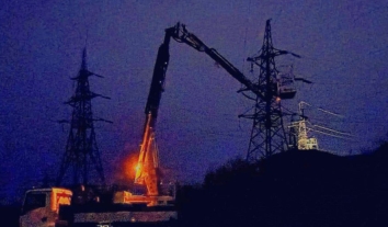 Через удари РФ без світла частина людей на Дніпровщині, Запоріжжі та Харківщині, а найскладніше – на Сумщині