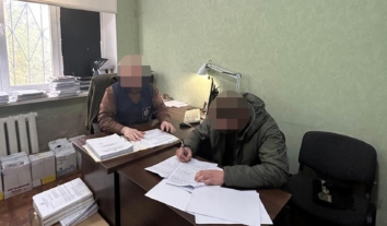 Військовому на Хмельниччині загрожує в’язниця за катування колишньої партнерки під час служби