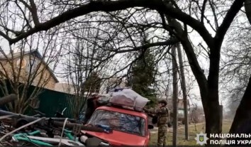 Із села за кілька десятків кілометрів до фронту на Дніпропетровщині евакуювали родину