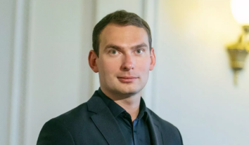 Від анонімних каналів до великих ресурсів: як розганяли фейк про нардепа Ярослава Железняка, відомого антикорупційною діяльністю