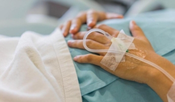 На Сумщині судитимуть лікарку через смерть породіллі після кесаревого розтину