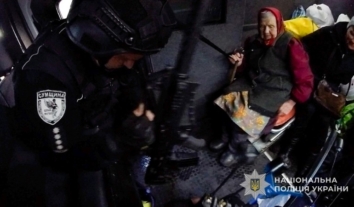 З прикордоння на Сумщині евакуювали вісьмох жінок