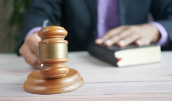 Верховний Суд повернув на новий розгляд справу жительки Ізюма, засудженої за роботу в окупаційній “поліції”