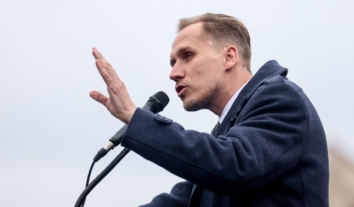 Польському депутату на три місяці зменшили зарплату за порівняння Ізраїлю з нацистською Німеччиною