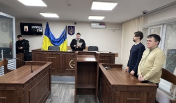 Екскомандира київського “Беркуту” Дмитра Садовника засудили до 10 років позбавлення волі за перевищення службових повноважень і викрадення зброї