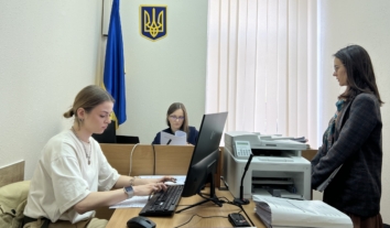 Суд у Києві почав розгляд справи про повернення 16 га Протасового Яру громаді