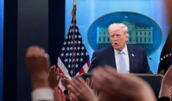 Трамп пригрозив журналісту ув’язненням за відмову розкрити джерела щодо матеріалу про порятунок льотчика в Ірані