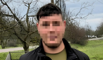 На Херсонщині чоловіку загрожує в’язниця за можливе розбещення дівчинки з багатодітної родини