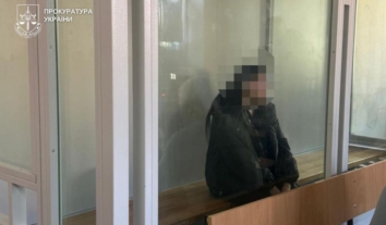 У Нікополі судитимуть жінку за можливе катування падчерки, яке закінчилося смертю