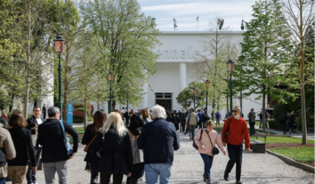 Україна запровадила санкції проти представників РФ на Венеційському бієнале, які виправдовують російську агресію і поширюють пропаганду
