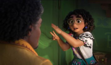 Disney випустить музичні сцени з популярних мультфільмів адаптовані жестовою мовою