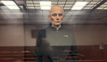 “Ви нас приписуєте до якогось угруповання”: військового пенсіонера з Маріуполя засудили в РФ до 18 років за нібито службу в “Азові” “Ви нас приписуєте до якогось угруповання”: військового пенсіонера з Маріуполя засудили в РФ до 18 років за нібито службу в “Азові”