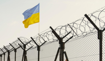 В Україні близько 200 засуджених жінок звільнили з колоній для служби в армії – Мінʼюст