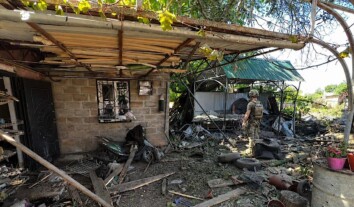 Російський обстріл Марганця: постраждали 10 людей, серед них – шестеро дітей