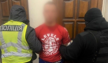Довічне загрожує тренеру, який міг у Києві та Запоріжжі чинити сексуальне насильство проти двох 11-річних дівчат