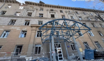 У Дніпрі через російський удар по житловому кварталу постраждали восьмеро людей, серед них — дитина