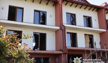 У Миколаєві внаслідок ракетного удару поранені п’ятеро людей, пошкоджені будинки та авто