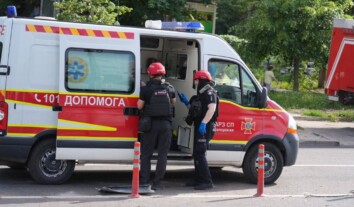 Після атаки на Запоріжжя 15-річна дівчина пережила клінічну смерть і складну операцію