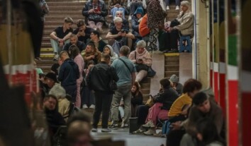 Під час нічного обстрілу Києва в метро укривалися майже 42 тисячі людей