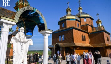 More than half of Ukrainians support banning Ukrainian Orthodox Church over Russia ties – poll More than half of Ukrainians support banning Ukrainian Orthodox Church over Russia ties – poll