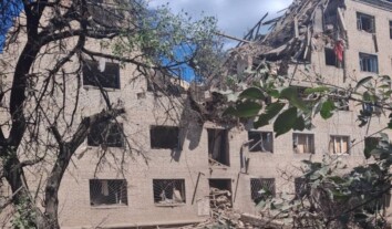 Російські війська обстріляли Слов’янськ: постраждали троє людей Російські війська обстріляли Слов’янськ: постраждали троє людей