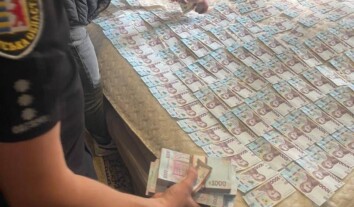 Посадовцю фонду соцзахисту зі спільницею на Закарпатті закидають розкрадання грошей на протези ветеранам та цивільним