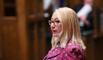 Британська парламентарка вимагає через суд заборонити Grok генерувати її сексуалізовані зображення