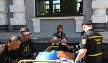 Кабмін затвердив порядок евакуації дітей без батьків: експертка закликає не допустити розлучення сімей