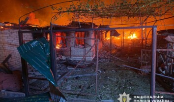 За минувшие сутки российские военные убили обстрелами семерых гражданских в Украине За минувшие сутки российские военные убили обстрелами семерых гражданских в Украине