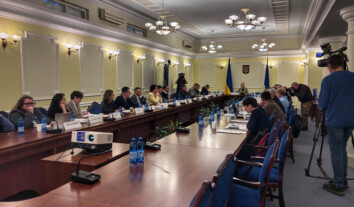 “Поїдеш ногами вперед”: на засіданні ТСК Верховної Ради свідчили журналіст Дмитро Хилюк і сестра Ірини Левченко про російську неволю