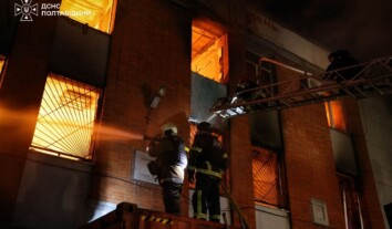 Russian strikes hit residential buildings in Kyiv and Kharkiv Oblast, killing four Russian strikes hit residential buildings in Kyiv and Kharkiv Oblast, killing four